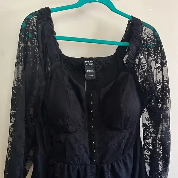 NWT Black Lace Corset Dress from Hot Topic Size 1 Plus - Picture 3 of 5